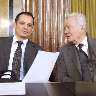 Korruptions-U-Ausschuss im Parlament