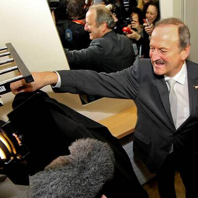 Hubert Gorbach vor dem U-Ausschuss im Parlament 