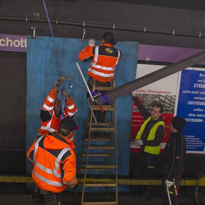 Stromkabel legt Wiener U-Bahn lahm