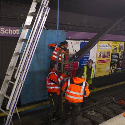 Stromkabel legt Wiener U-Bahn lahm