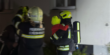 Wohnungsbrand mit Menschenrettung in St. P&ouml;lten