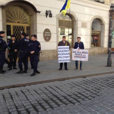 Demo vor der Hofburg