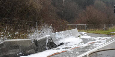 Tanklastwagen flog auf A2 in die Luft