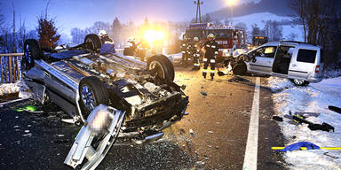 Frontalcrash nach &Uuml;berholman&ouml;ver