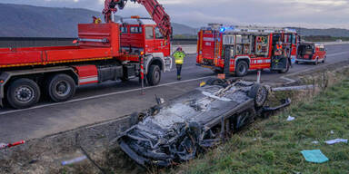 Lenker stirbt nach schwerem Crash auf A1 im Spital