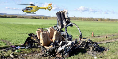 Auto bei Crash komplett zerfetzt – ein Toter