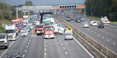 Entwarnung nach Unfall mit radioaktivem Material auf der A2