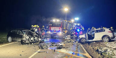 Alko-Lenker (24) rammt Auto: Drei Verletzte