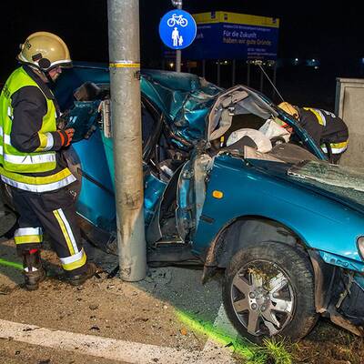 Das Auto war ein Totalschaden.