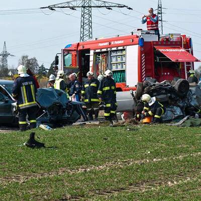 Tote nach Autounfall in Pyburg