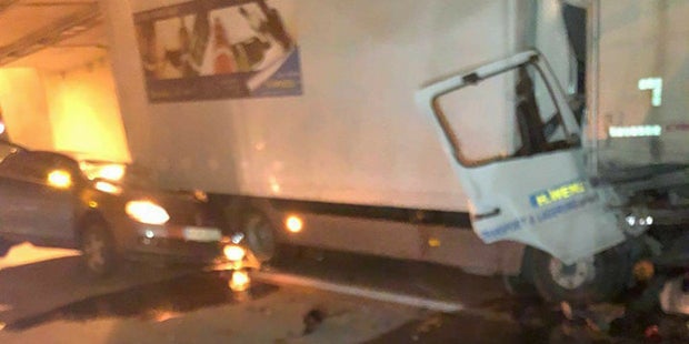 Ein Toter bei Crash auf der S1