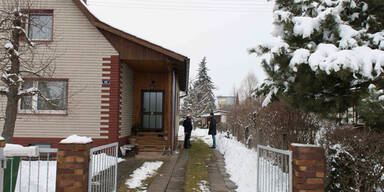 Pensionist überrollt eigene Ehefrau: tot