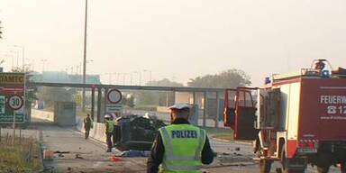 Auto bei Horror-Unfall zerfetzt