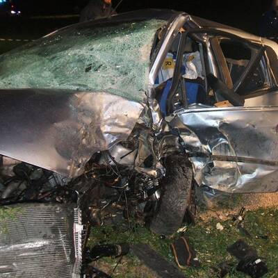 Die Bilanz des Frontal-Crashs: 1 Toter, fünf Verletzte