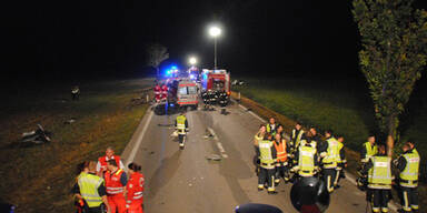 Zwei Tote bei Horror-Crash in Himberg
