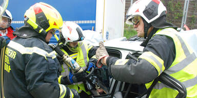 Eine Tote bei Crash auf der Südautobahn 