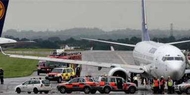 Lufthansa-Airbus in Manchester gerammt