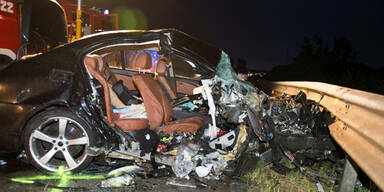 Geisterfahrerunfall auf A1: Zwei Kinder tot