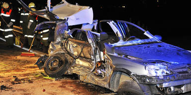 Unfall L&auml;ngenfeld