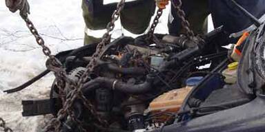 Auto zerfetzt: Schwangere starb