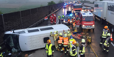 Horror-Crash auf A1 fordert ein Todesopfer