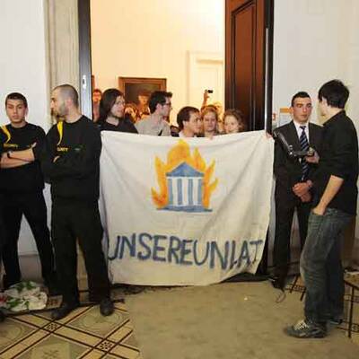Uni Wien erneut von Studenten besetzt
