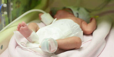 Baby 3 Monate nach Tod der Mutter geboren