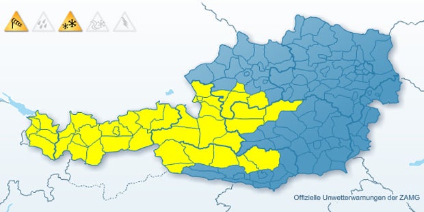 Schnee sorgt für Crash-Chaos