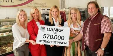 Jubel &uuml;ber den Besucheransturm am Urfix.