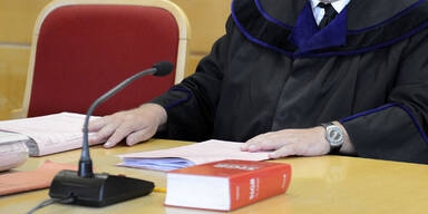 Mord: Angeklagter Österreicher geständig