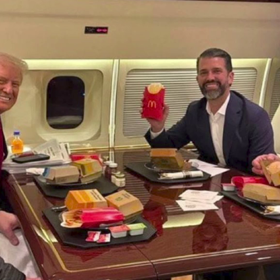 US-Regierung wirbt für gesünderes Essen und Fitness an Flughäfen