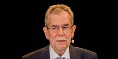 Alexander Van der Bellen