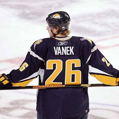 vanek_action_01
