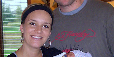 Die ersten Fotos von Vaneks Baby