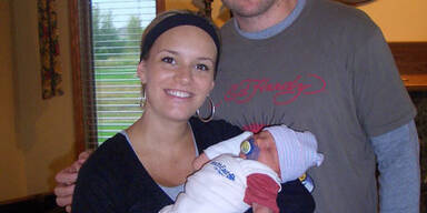 Die ersten Fotos von Vaneks Baby