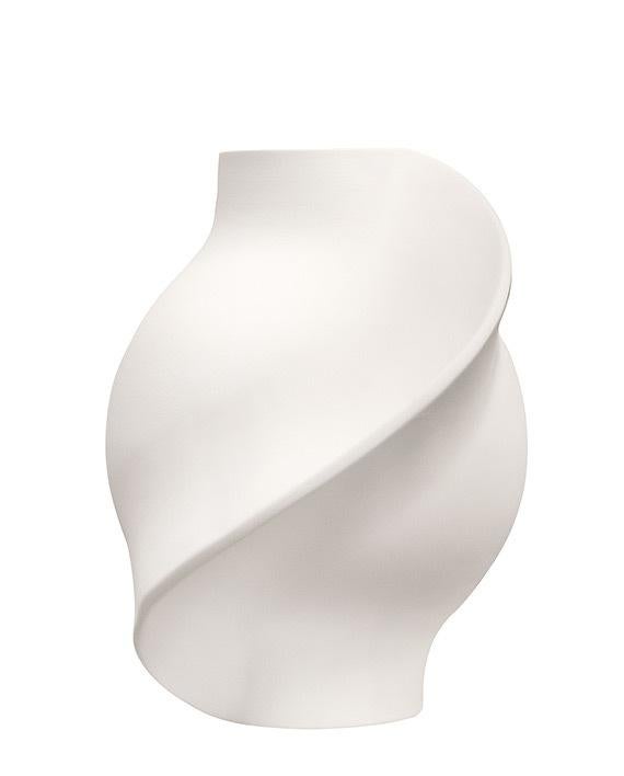 Vase Pirout von Louise Roe

	geliebtes-zuhause.de