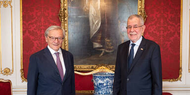 VdB lud Sch&uuml;ssel zu Tafelspitz und Palatschinken ein