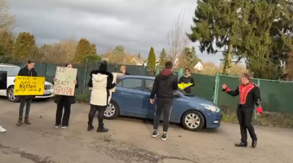 Wut-Veganerin: Prügel-Eklat bei Demo