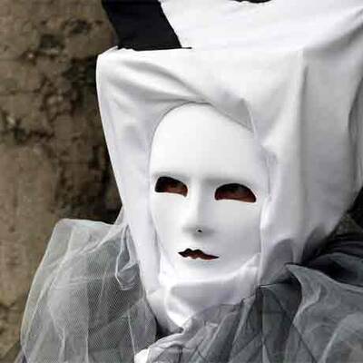 König Karneval regiert die Welt