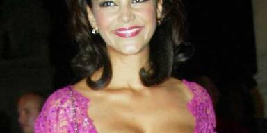 Verona Pooth erstmals völlig enthüllt