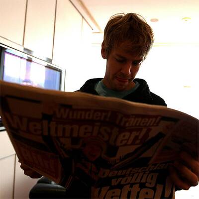 Vettels Party im Hangar-7