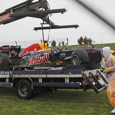 Vettels Crash in Istanbul