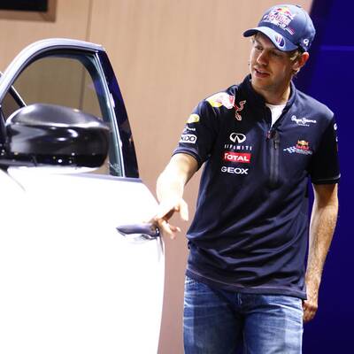 Infiniti FX für Vettel