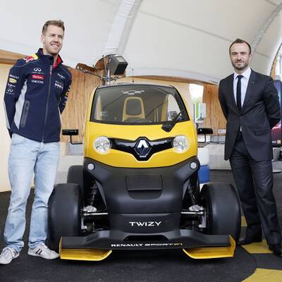 Vettel im Twizy F1