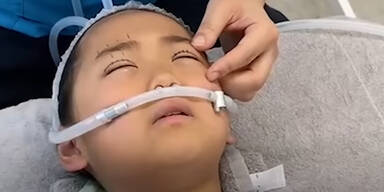 Mutter zwingt 9-j&auml;hrige Tochter zu Sch&ouml;nheits-OP