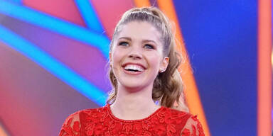 Victoria Swarovski Lets Dance