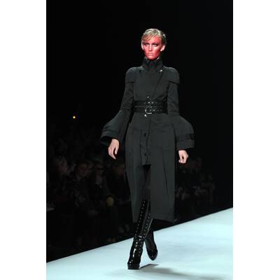 Domina-Look: Lack, Leder und Latex für den Herbst