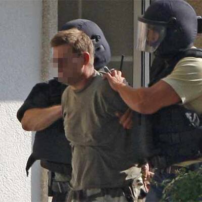 Mutmaßlicher Bombenleger gibt auf