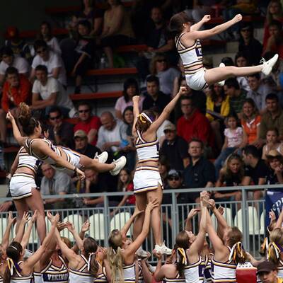 So sexy sind die Cheerleader