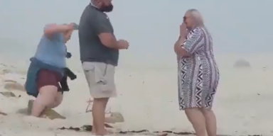 Hochzeitsantrag des Jahres geht komplett schief